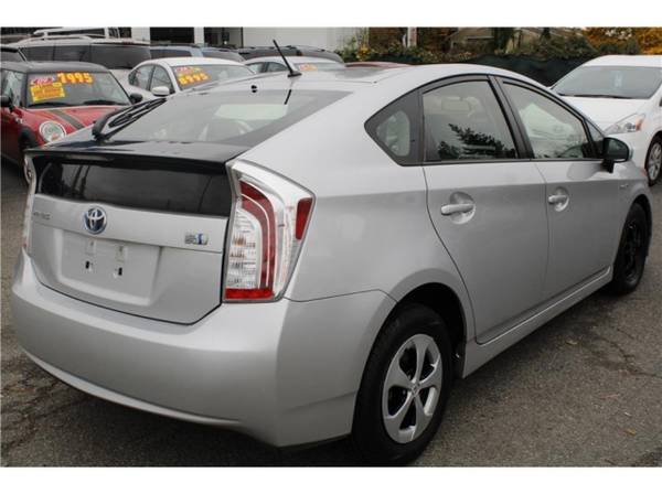 2013 Toyota Prius Two Hatchback 4D - cars & trucks - by dealer -... for sale in Everett, WA – photo 5