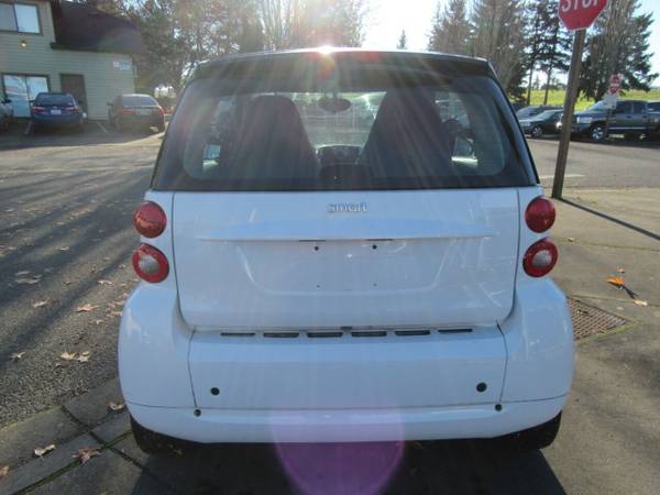 2012 *smart* *Fortwo* *2dr Coupe Pure* - cars & trucks - by dealer -... for sale in Marysville, WA – photo 4