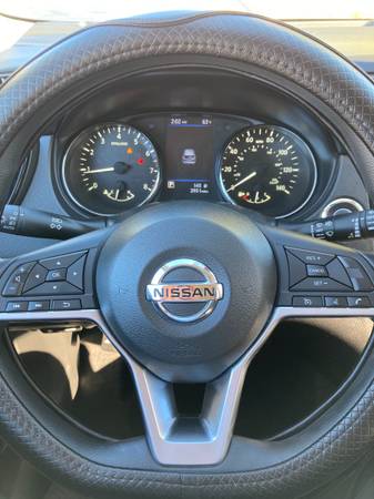 2020 NISSAN ROUGE SPORT SV - cars & trucks - by owner - vehicle... for sale in El Paso, TX – photo 3