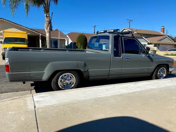 1986 TOYOTA TRUCK XTRA CAB “OVER 10K INVESTED”!! FIRST PERSON WITH -... for sale in Carson, CA – photo 19