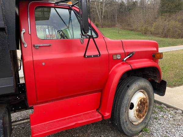 1987 GMC C7000 - cars & trucks - by owner - vehicle automotive sale for sale in Morning View, OH – photo 3