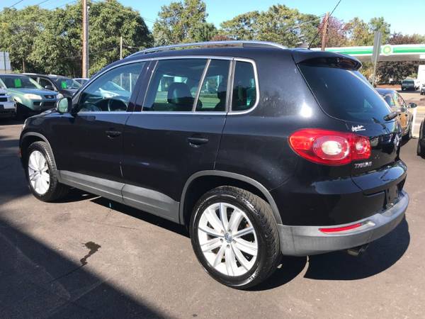 2011 VOLKSWAGEN TIGUAN 2.0T WITH 130,000 MILES for sale in Akron, WV – photo 5
