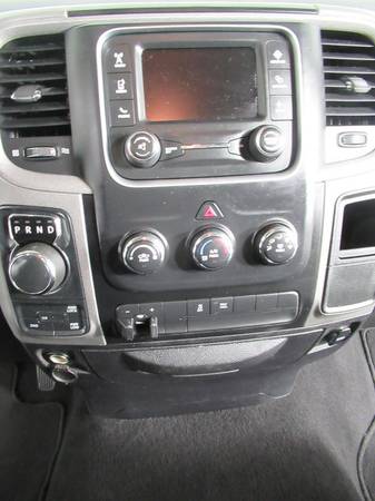 2014 RAM 1500 4WD Reg Cab 120.5" Express 4WD Reg Cab 120.5" for sale in Champaign, IL – photo 14