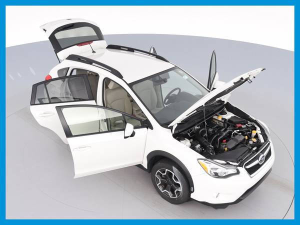 2015 Subaru XV Crosstrek Premium Sport Utility 4D hatchback White for sale in Austin, TX – photo 21
