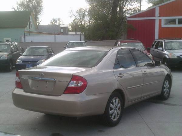 2004 Toyota Camry XLE - cars & trucks - by dealer - vehicle... for sale in Fort Collins, CO – photo 6