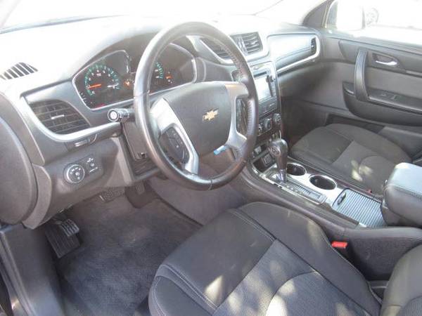 2015 Chevy Chevrolet Traverse LT suv Black Granite Metallic - cars &... for sale in El Paso, TX – photo 4