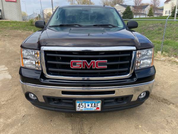 2009 GMC Sierra 1500 SLE 4D Crew Cab - - by dealer for sale in Rochester, MN – photo 2