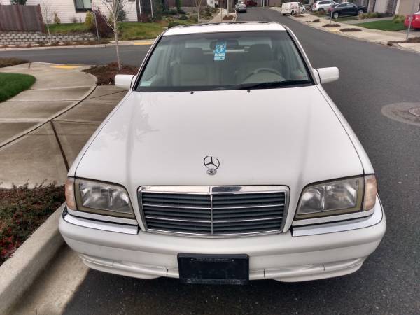 1998 Mercedes C230, 2.3L 4cyl. NON turbo!!! Phenomenal condition -... for sale in Lynnwood, WA – photo 2