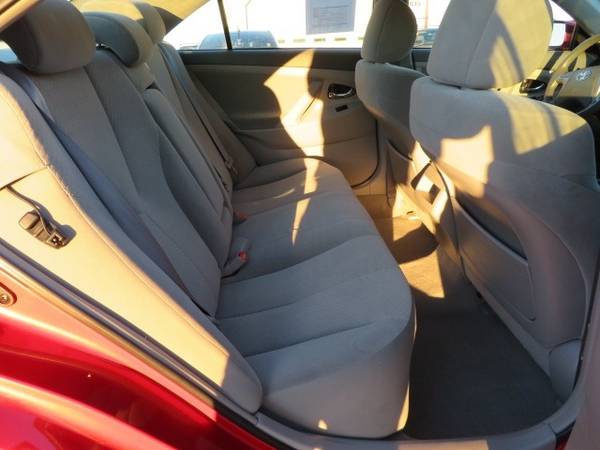 2007 Toyota Camry... 122,000 Miles... $4,700 - cars & trucks - by... for sale in Waterloo, IA – photo 6
