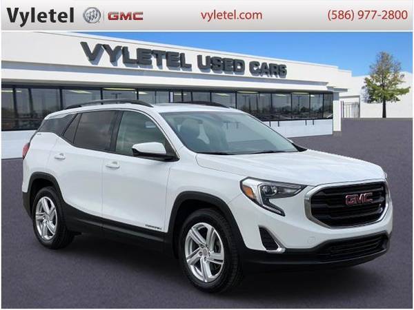 2018 GMC Terrain SUV FWD 4dr SLE - GMC Summit White for sale in Sterling Heights, MI – photo 2