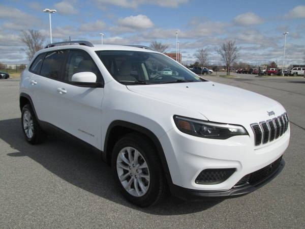 2021 Jeep Cherokee Latitude suv Bright White Clearcoat - cars & for sale in Bentonville, AR – photo 7