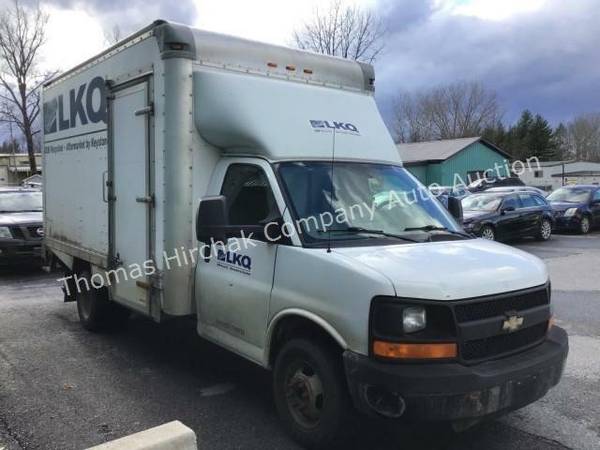 AUCTION VEHICLE: 2015 Chevrolet Express Cutaway - cars & trucks - by... for sale in Williston, VT – photo 2
