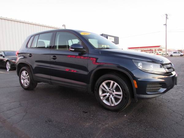 2012 Volkswagen Tiguan 4Motion - cars & trucks - by dealer - vehicle... for sale in Rockford, WI – photo 13
