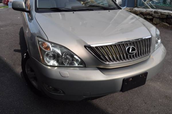 *2007* *Lexus* *RX 350* *Base AWD 4dr SUV* - cars & trucks - by... for sale in Paterson, CT – photo 2