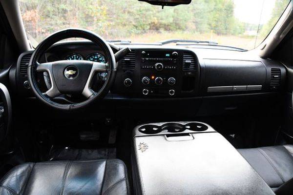 2010 Chevrolet Chevy Silverado 1500 Crew Cab LT Pickup 4D 5 3/4 ft... for sale in Colonial Heights, VA – photo 16