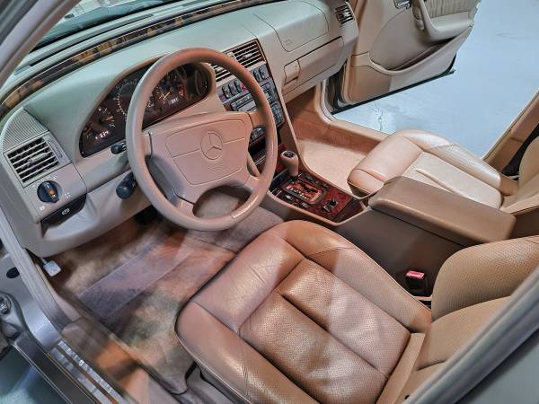 Collector Grade 1999 Mercedes-Benz C280 only 92k miles! Rust free -... for sale in Northbrook, IL – photo 12