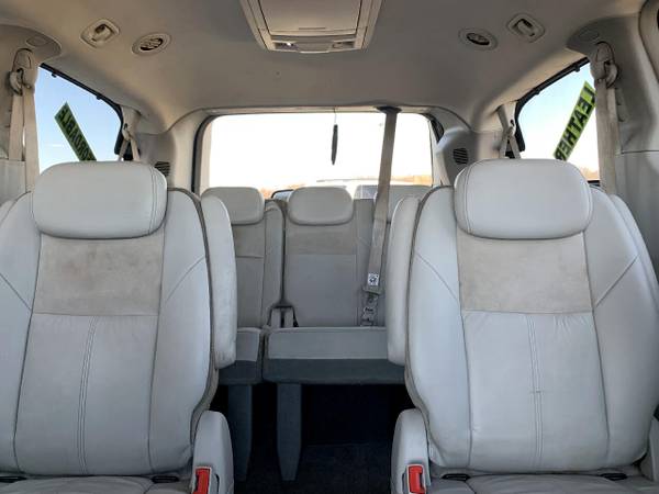 2009 Chrysler Town & Country 4dr Wgn Limited - - by for sale in Chesaning, MI – photo 22