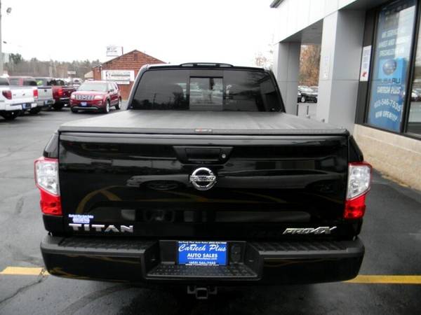 2017 Nissan Titan SV Crew Cab 4WD - cars & trucks - by dealer -... for sale in Plaistow, MA – photo 7