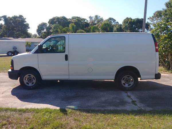 2006 GMC Savana Cargo Van For Sale for sale in Fort Pierce, FL – photo 4