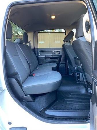 2019 RAM 3500HD CREW CAB LONG BED TRUCK~ 6.7L TURBO CUMMINS! READY T... for sale in Tempe, CA – photo 14