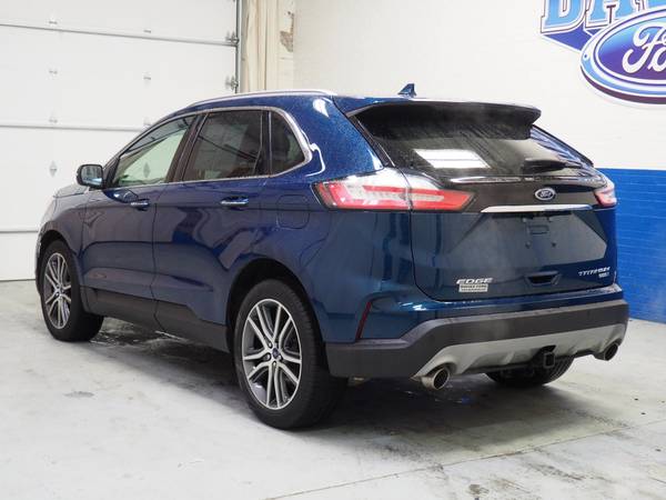 2020 Ford Edge Sport Utility Titanium - - by dealer for sale in Charleroi, PA – photo 3