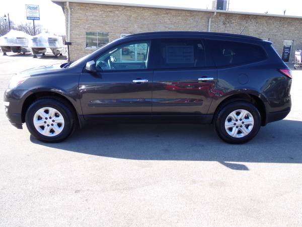 2014 CHEVY TRAVERSE LS FWD 4167 - - by dealer for sale in Oconomowoc, WI – photo 4