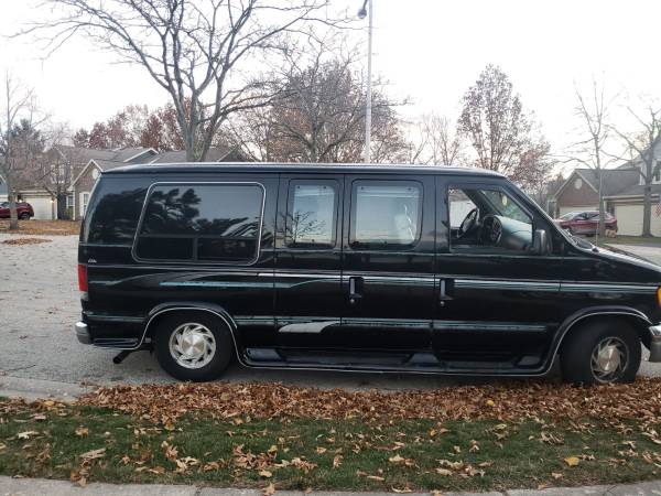 1998 ford econoline e150 - cars & trucks - by owner - vehicle... for sale in Elgin, IL – photo 4