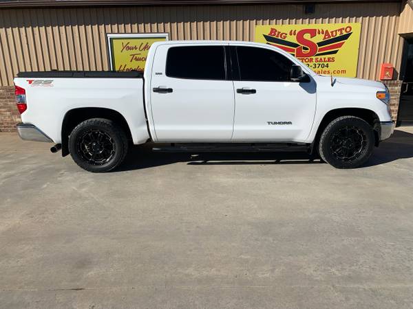 2014 Toyota Tundra 2WD Truck CrewMax 4 6L V8 6-Spd AT SR5 (Natl) for sale in Blanchard, OK – photo 2