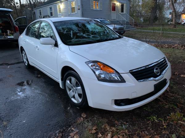 2008 Nissan Altima - cars & trucks - by owner - vehicle automotive... for sale in Windsor, CT