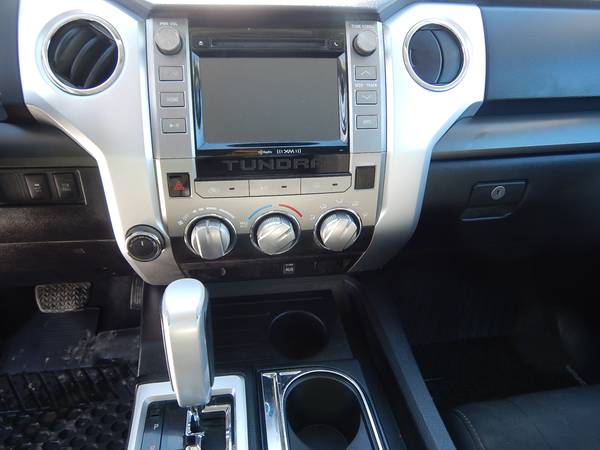 2015 Toyota Tundra CrewMax for sale in Glendive, MT – photo 16