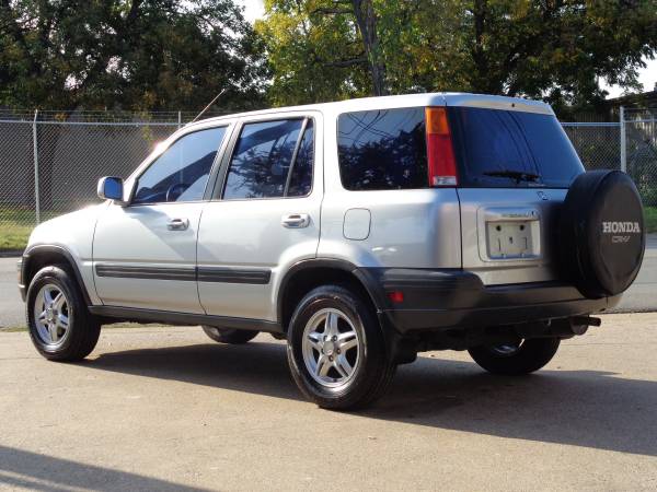2001 Honda CR-V 4x4 Top Condition 1 Owner No Accident It is a Must... for sale in Dallas, TX – photo 4