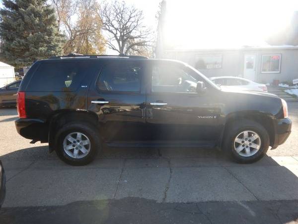 2008 GMC Yukon SLT W/4SB - Finance Here! Low Rates Available! - cars... for sale in Oakdale, WI – photo 3