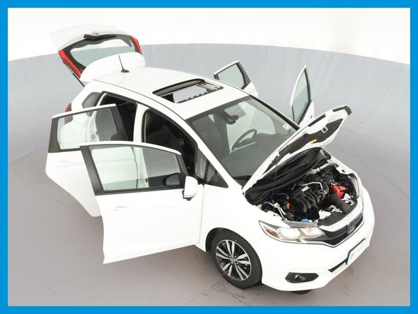 2018 Honda Fit EX-L w/Navigation Hatchback 4D hatchback White for sale in Muncie, IN – photo 21
