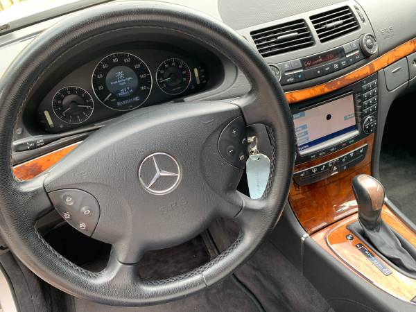 2005 Mercedes E500 4Matic - - by dealer - vehicle for sale in Lockport, IL – photo 12