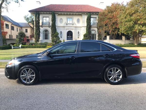 2017 Toyota Camry LE - cars & trucks - by owner - vehicle automotive... for sale in Grand Prairie, TX