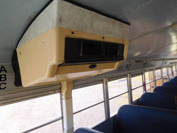 2001 INTERNATIONAL SCHOOL BUSES for sale in Spring Hill, RI – photo 10