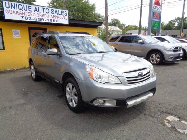 2011 SUBARU OUTBACK LIMITED AWD ( EXCELLENT ) ) - cars & trucks - by... for sale in Upperville, VA – photo 3