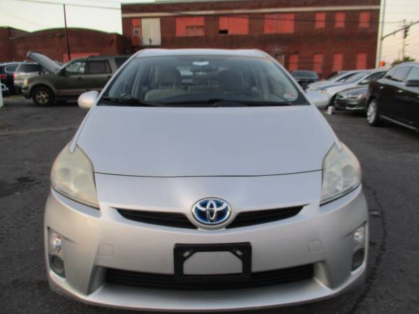 2011 Toyota Prius II **Clean Title/Reliable & Gas Saver** - cars &... for sale in Roanoke, VA – photo 2