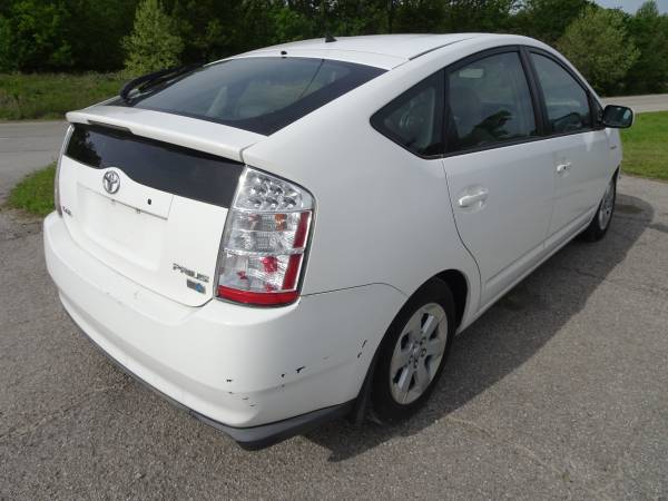 2007 Toyota Prius, 48 MPG, back-up camera - - by for sale in Catoosa, OK – photo 5