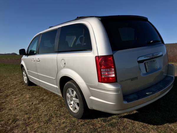 2008 Chrysler Town and Country Mini Van Touring Ed 1 Owner 100K for sale in Other, PA – photo 4