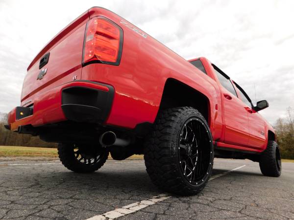 1 OWNR LIFTED 17 CHEVY SILVERADO 1500 LT Z71 CREW 22X12 *NEW 33... for sale in KERNERSVILLE, SC – photo 5