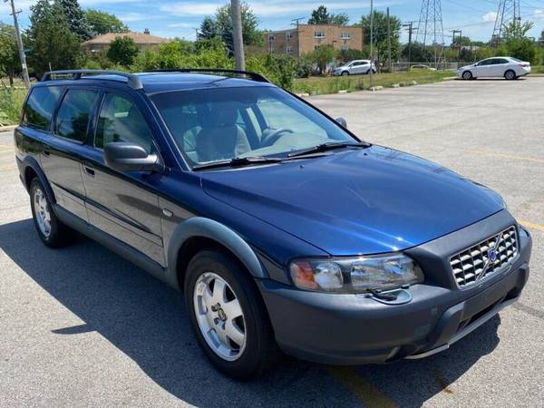 2004 VOLVO XC70 AWD LEATHER SUNROOF GOOD TIRES GOOD BRAKES 125225 -... for sale in Skokie, IL – photo 4