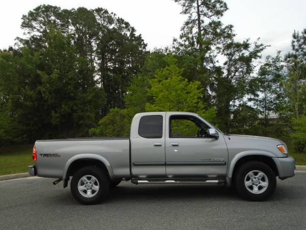 TOYOTA TUNDRA ext cab 4x4 & v8 - - by dealer - vehicle for sale in Gainesville, FL – photo 13