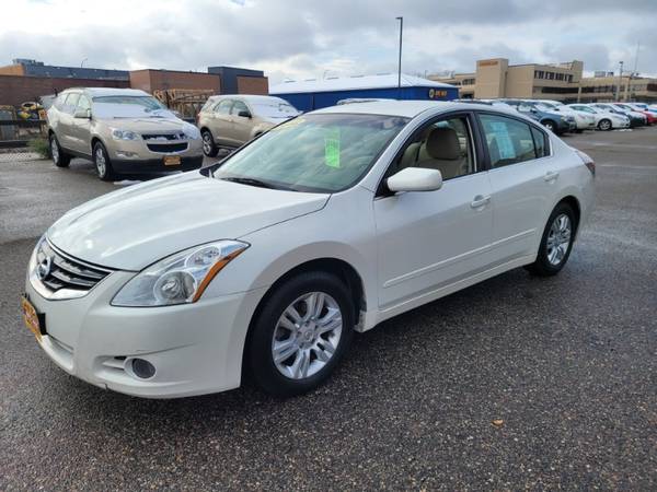 2012 Nissan Altima 2.5 - cars & trucks - by dealer - vehicle... for sale in Moorhead, ND – photo 2
