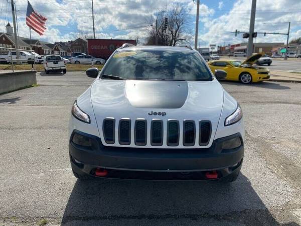 2016 JEEP CHEROKEE ++ 4X4 ++ REFERRAL PROGRAM ++ FINANCING ++ - cars... for sale in Lowell, AR – photo 2