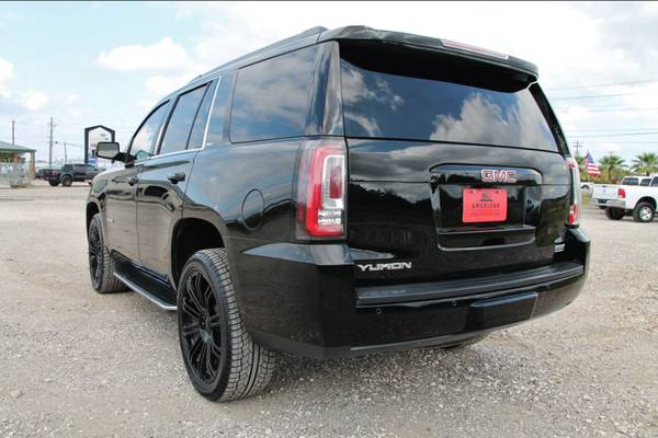 2017 GMC YUKON SLT 4X4 - LOADED - 22s - BLK ON BLK - NAV - LOW... for sale in Liberty Hill, TX – photo 8