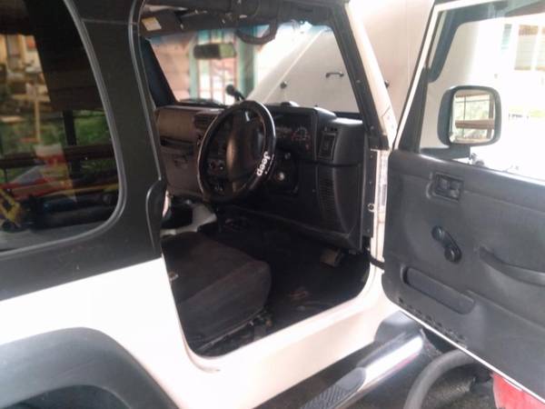 2003 Right Hand Drive Jeep Wrangler for sale in Perry, AR – photo 4