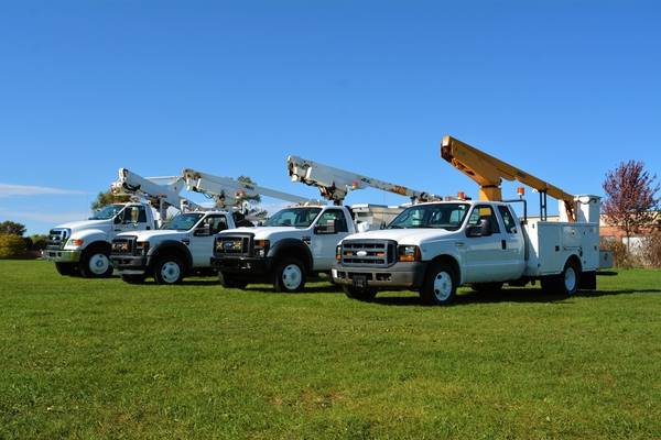 Ford Bucket Truck Liquidation Sale (NON-CDL AVAILABLE!) - cars &... for sale in Crystal Lake, SD – photo 2