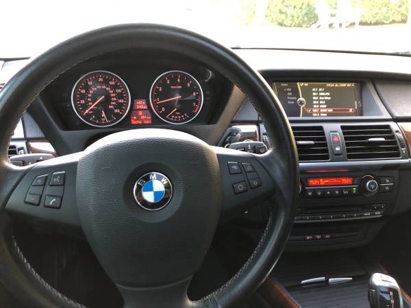 SHARP LOOKING & CLEAN 2013 BMW X5! BLACK IN & OUT/TOW HITCH! 82K... for sale in SAMMAMISH, WA – photo 12