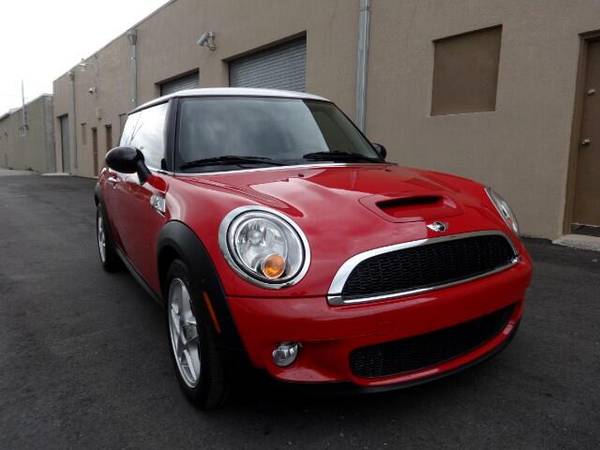2010 MINI Cooper S - Manager's Special! - cars & trucks - by dealer... for sale in Miami, FL – photo 19